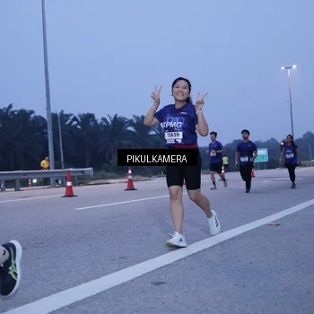 Runner Photo 7338209