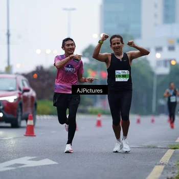 Runner Photo 7338240