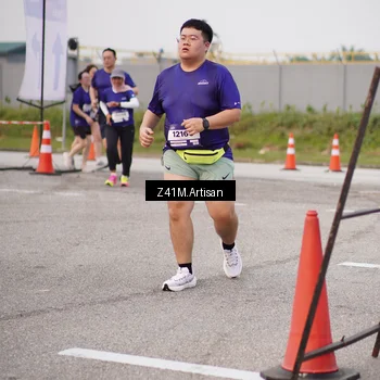 Runner Photo 7338243