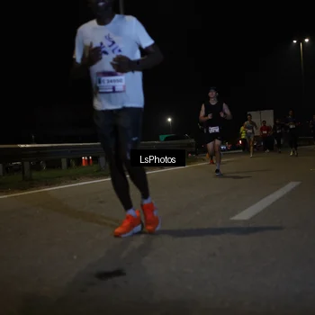 Runner Photo 7338334
