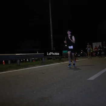 Runner Photo 7338341