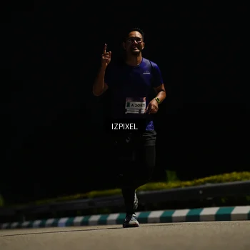 Runner Photo 7338356