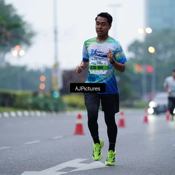 Runner Photo 7338362