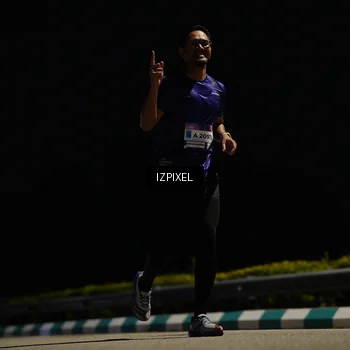 Runner Photo 7338391