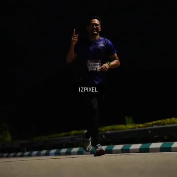 Runner Photo 7338401