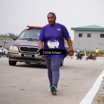 Runner Photo 7338403