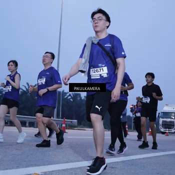 Runner Photo 7338447