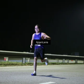 Runner Photo 7338448