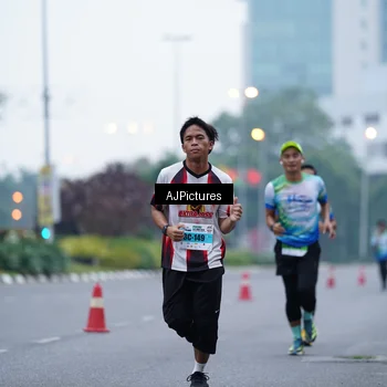 Runner Photo 7338461
