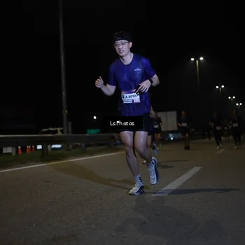 Runner Photo 7338467