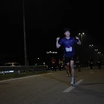 Runner Photo 7338468