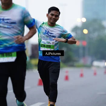 Runner Photo 7338471
