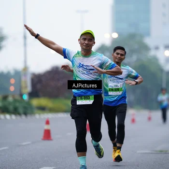 Runner Photo 7338475