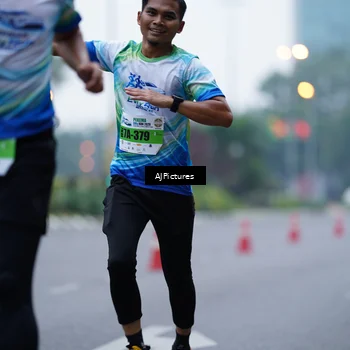 Runner Photo 7338485
