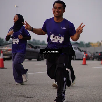 Runner Photo 7338488