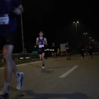 Runner Photo 7338494