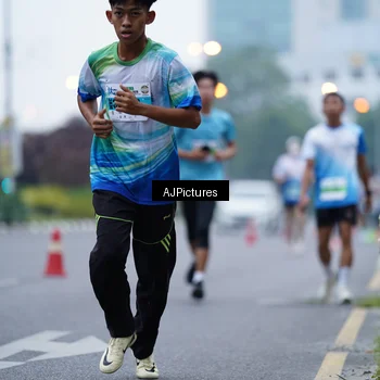 Runner Photo 7338517