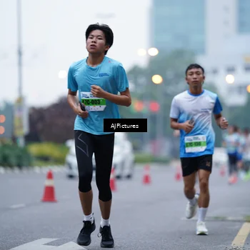 Runner Photo 7338536