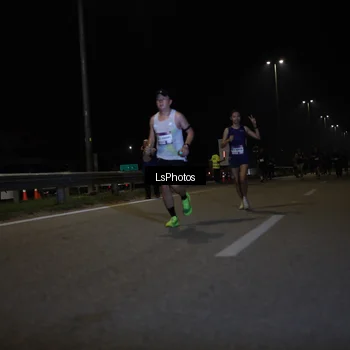 Runner Photo 7338543
