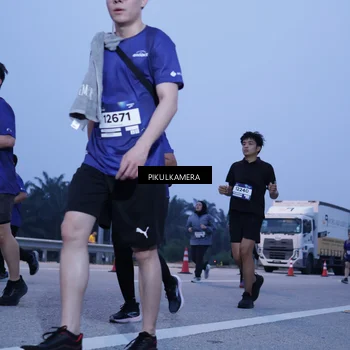 Runner Photo 7338557