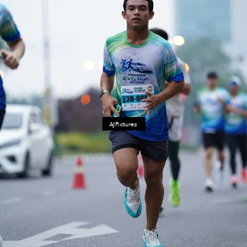 Runner Photo 7338563