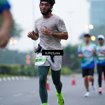 Runner Photo 7338579