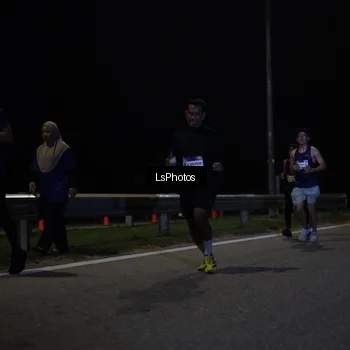 Runner Photo 7338588