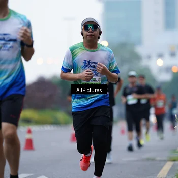 Runner Photo 7338598