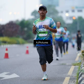 Runner Photo 7338652