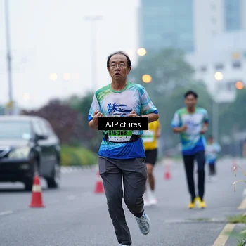 Runner Photo 7338659