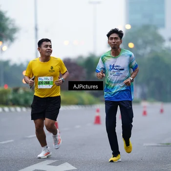 Runner Photo 7338670