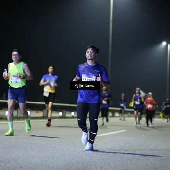 Runner Photo 7338673