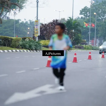 Runner Photo 7338693