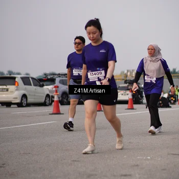 Runner Photo 7338695