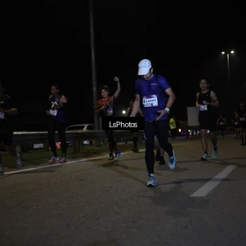 Runner Photo 7338703