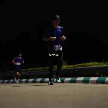 Runner Photo 7338717