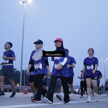 Runner Photo 7338738
