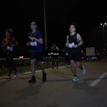 Runner Photo 7338745