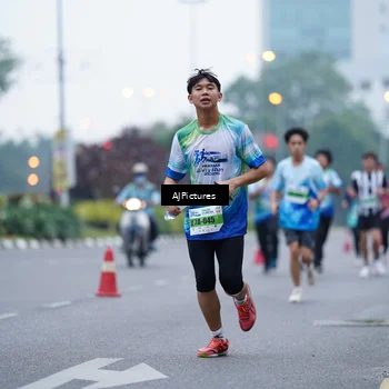 Runner Photo 7338756