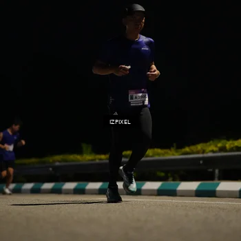 Runner Photo 7338759