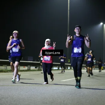 Runner Photo 7338768