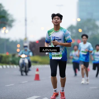 Runner Photo 7338769