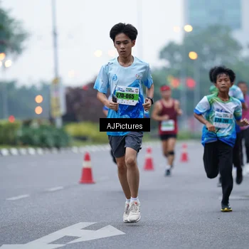 Runner Photo 7338779