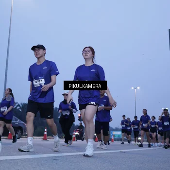Runner Photo 7338785