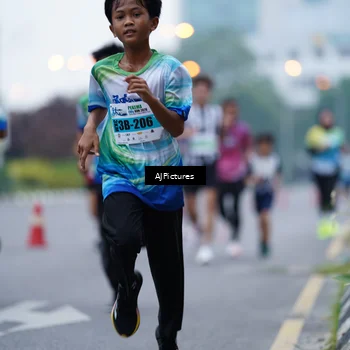 Runner Photo 7338788