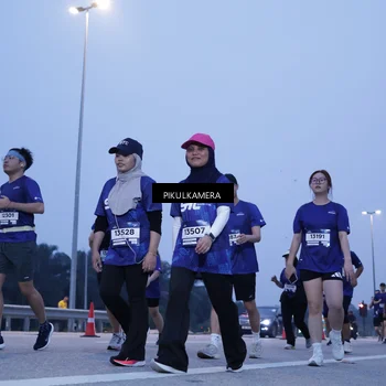 Runner Photo 7338792