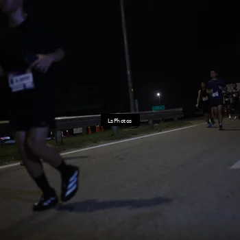Runner Photo 7338797