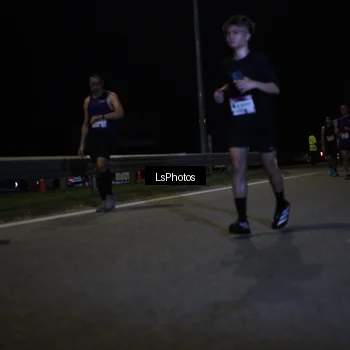 Runner Photo 7338810