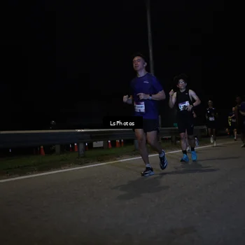 Runner Photo 7338832
