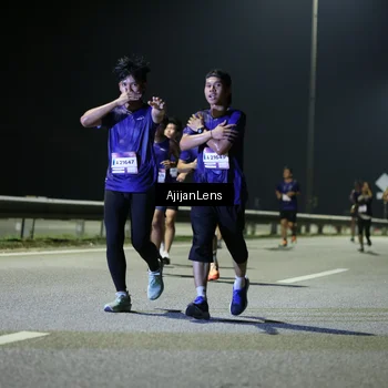 Runner Photo 7338863